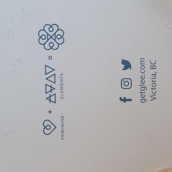 NWT Glee Hoop Drop Earrings - Picture 2 of 2